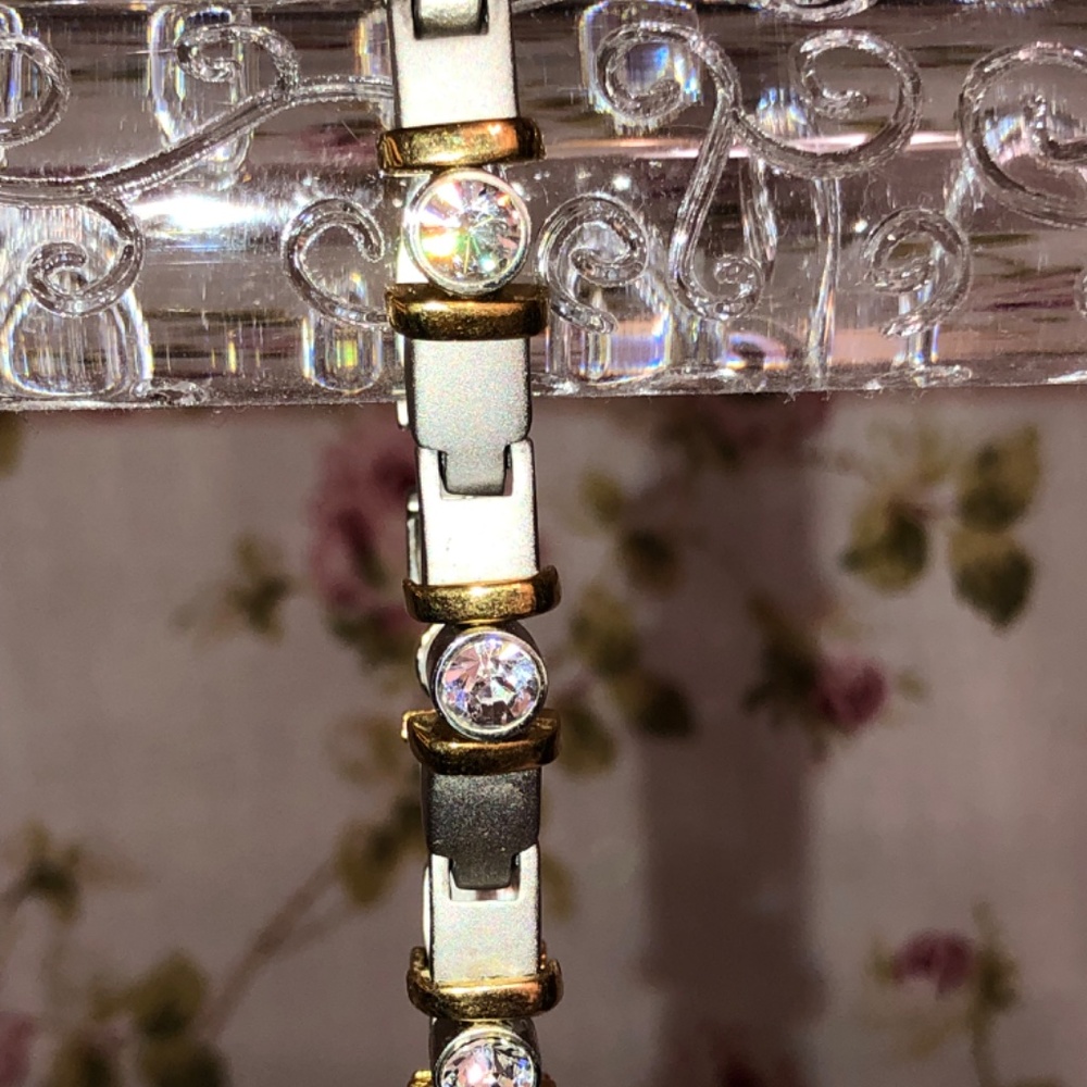 Beautiful gold and silver two tone bracelet